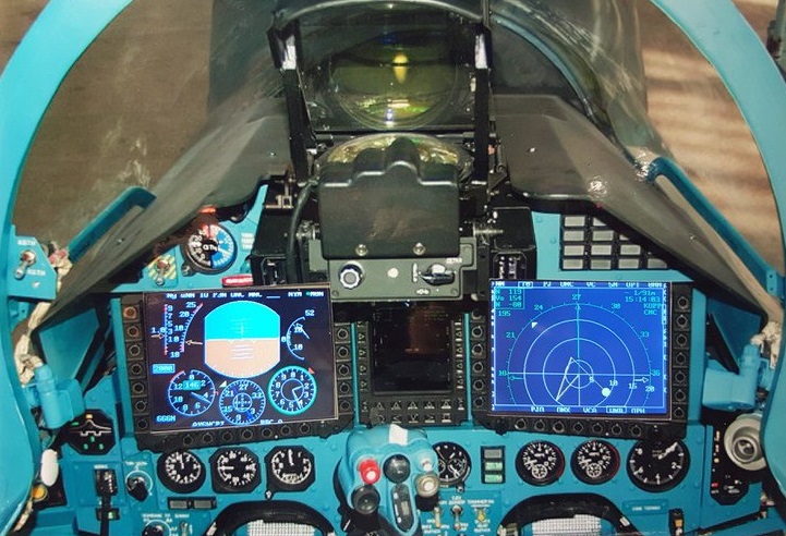 Foto fon einem Compitbild mit unseren Dsiplays hinterlegt.